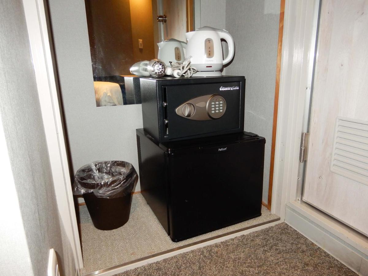 Hotel S-Presso North Осака Экстерьер фото