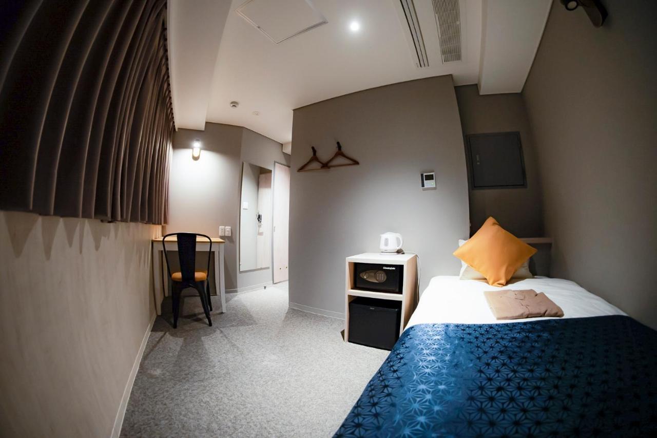 Hotel S-Presso North Осака Экстерьер фото