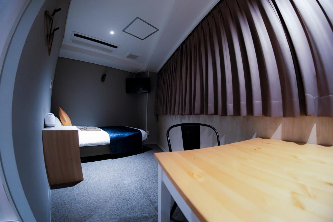 Hotel S-Presso North Осака Экстерьер фото